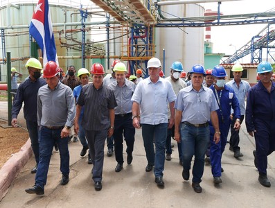 Recorrido por las Centrales Eléctricas del país.