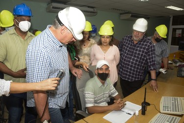 Recorrido por las Centrales Eléctricas del país. 35