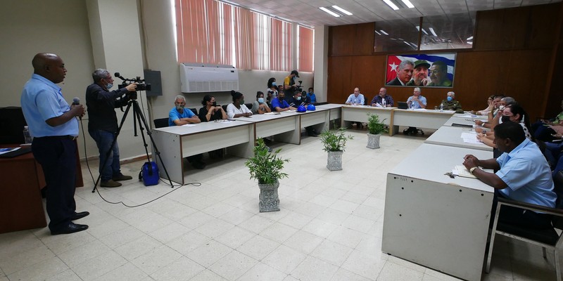 Recorrido por las Centrales Eléctricas del país.