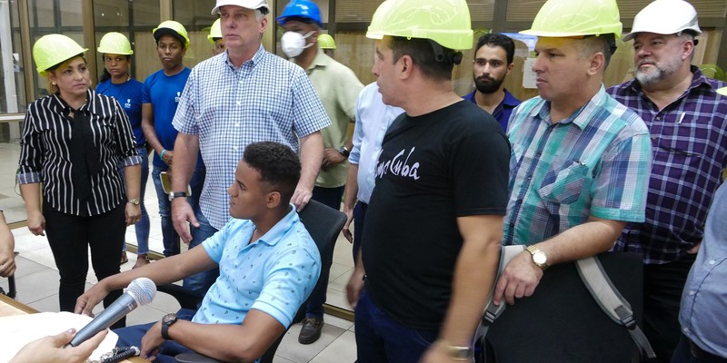 Recorrido por las Centrales Eléctricas del país.