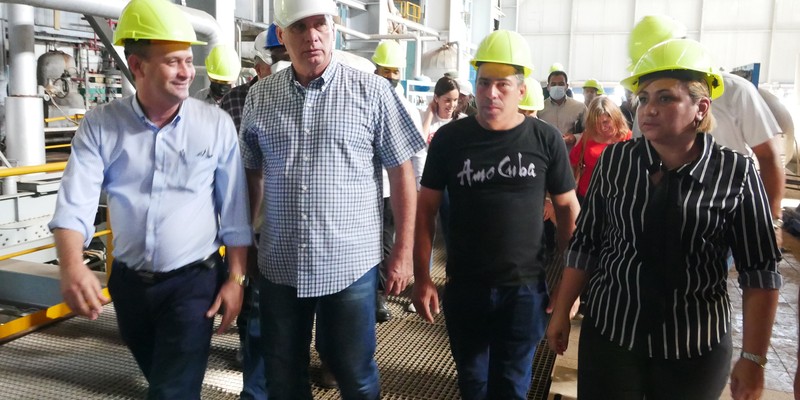 Recorrido por las Centrales Eléctricas del país.
