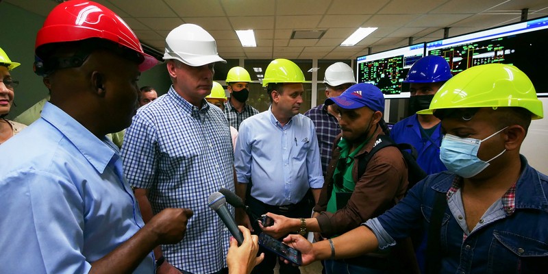 Recorrido por las Centrales Eléctricas del país.