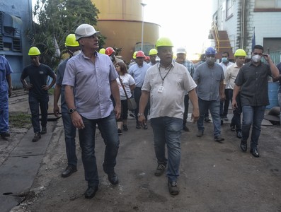 Recorrido por las Centrales Eléctricas del país.