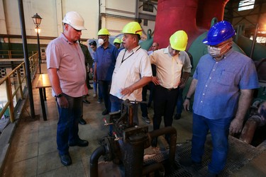 Recorrido por las Centrales Eléctricas del país. 57