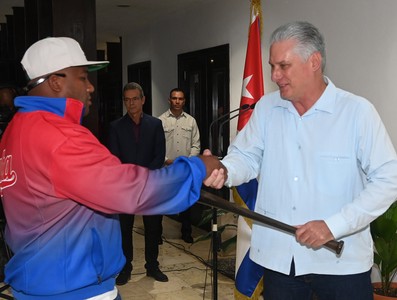 Recibimiento del Equipo Cuba #TeamAsere