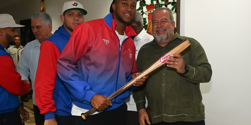 Recibimiento del Equipo Cuba #TeamAsere