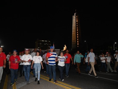 5 de Mayo - Marcha y Acto por el 1o De Mayo