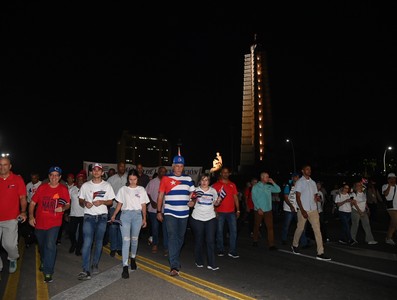 5 de Mayo - Marcha y Acto por el 1o De Mayo