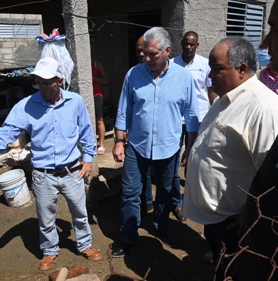 Recorrido Presidente por zonas afectadas en Camagüey y Granma