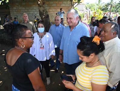 Recorrido Presidente por zonas afectadas en Camagüey y Granma