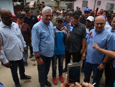 Recorrido Presidente por zonas afectadas en Camagüey y Granma