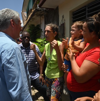 Recorrido Presidente por zonas afectadas en Camagüey y Granma