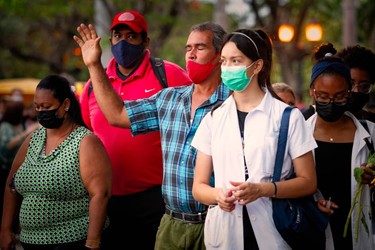 Vigilia "Siempre con Nosotros" 9