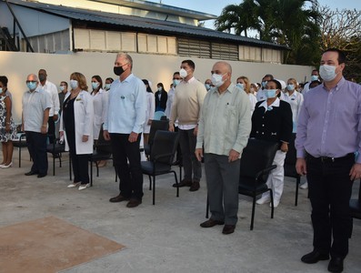 Celebración por el quinto aniversario de la Clínica Internacional Siboney