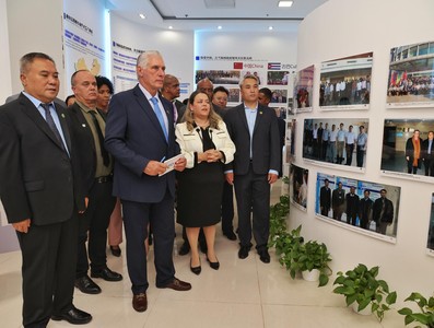 Presidente Diaz-Canel en China