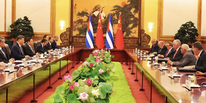 Presidente Diaz-Canel en China
