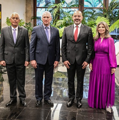 Recibe Díaz-Canel cartas credenciales de embajadores de diez países