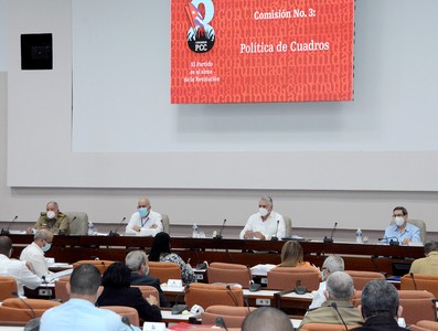 8vo. Congreso del Partido Comunista de Cuba, Primera Jornada.  Fotos: Estudios Revolución