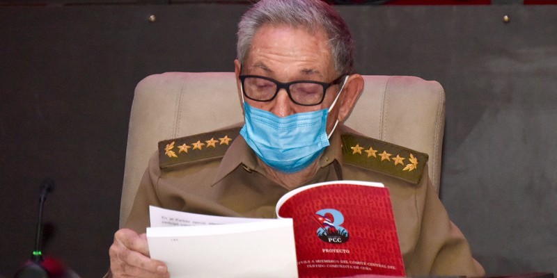 8vo. Congreso del Partido Comunista de Cuba, Tercera Jornada.  Fotos: Estudios Revolución