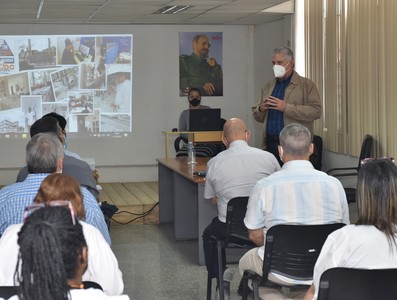 Visita al Centro de Investigación y Desarrollo de la Construcción