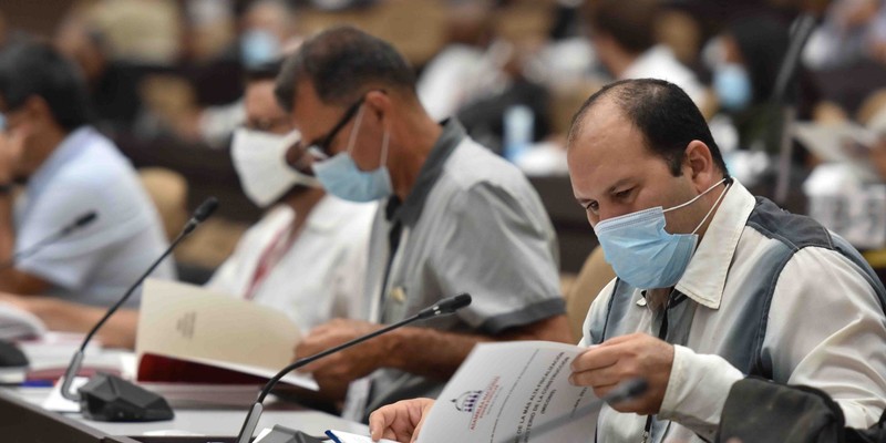 Séptimo Periodo Ordinario de Sesiones de la IX Legislatura de la Asamblea Nacional del Poder Popular (Primera Jornada de Trabajo)
