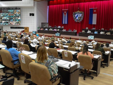 Séptimo Periodo Ordinario de Sesiones de la IX Legislatura de la Asamblea Nacional del Poder Popular (Primera Jornada de Trabajo)