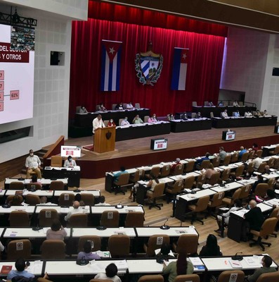 Séptimo Periodo Ordinario de Sesiones de la IX Legislatura de la Asamblea Nacional del Poder Popular (Primera Jornada de Trabajo)