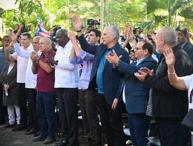Convoy Nuestra América: símbolo de millones de seres humanos que se niegan a dar la espalda a Cuba