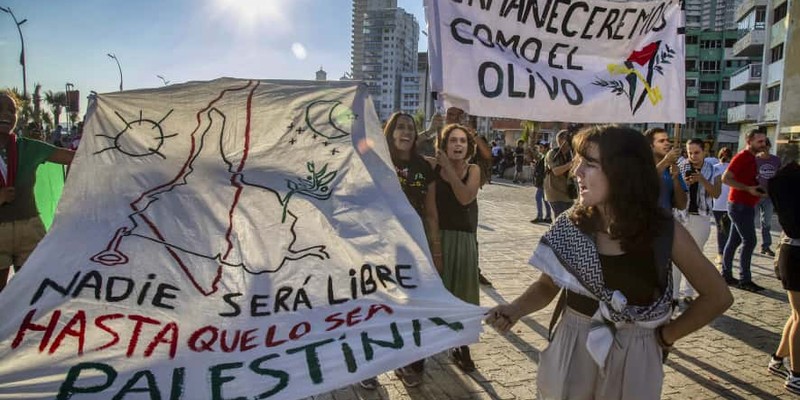 Abrazos de cien mil habaneros para Palestina