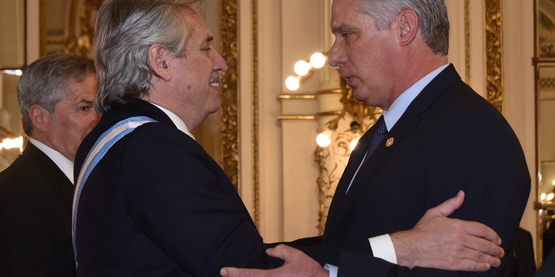 Toma de Posesión en Argentina y saludo oficial