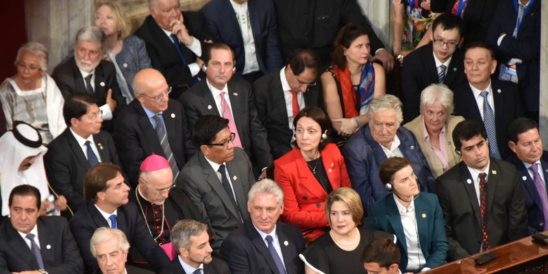 Toma de Posesión en Argentina y saludo oficial