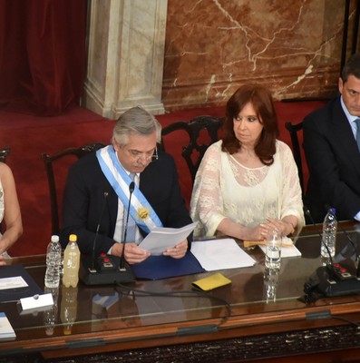 Toma de Posesión en Argentina y saludo oficial
