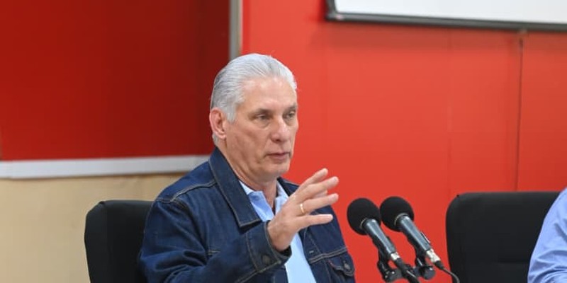 Quitar lastres al pensamiento, y desatar todas las fuerzas de crear