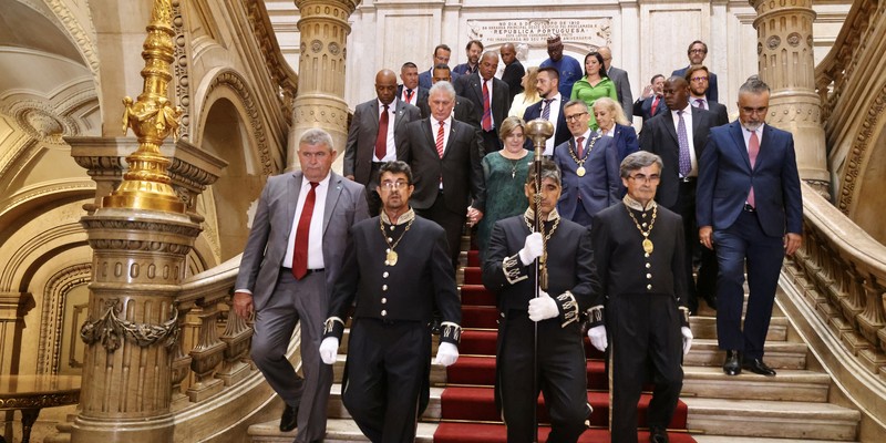 Visita oficial a la República Portuguesa