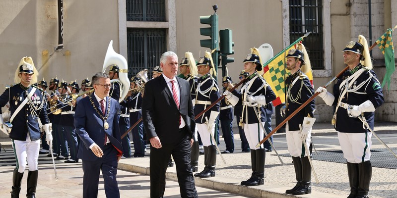 Visita oficial a la República Portuguesa
