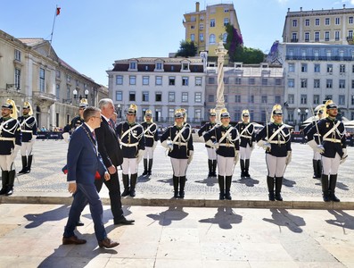 Visita oficial a la República Portuguesa