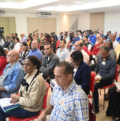 Quitar lastres al pensamiento, y desatar todas las fuerzas de crear