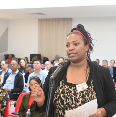 Quitar lastres al pensamiento, y desatar todas las fuerzas de crear