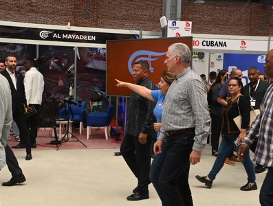 El Coloquio Patria «nos arma para el Girón comunicacional del siglo XXI»