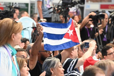 El Coloquio Patria «nos arma para el Girón comunicacional del siglo XXI» 10