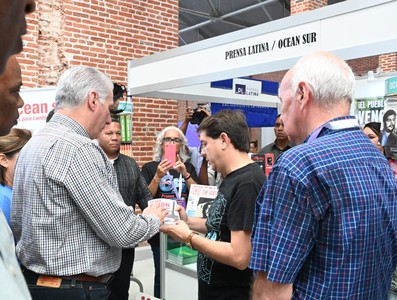 El Coloquio Patria «nos arma para el Girón comunicacional del siglo XXI»