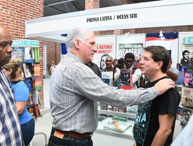 El Coloquio Patria «nos arma para el Girón comunicacional del siglo XXI»