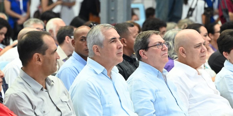 El Coloquio Patria «nos arma para el Girón comunicacional del siglo XXI»