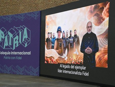 El Coloquio Patria «nos arma para el Girón comunicacional del siglo XXI»