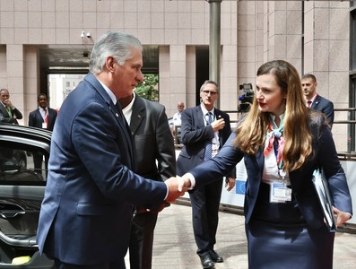 Díaz-Canel en Bruselas para participar en la III Cumbre CELAC-UE