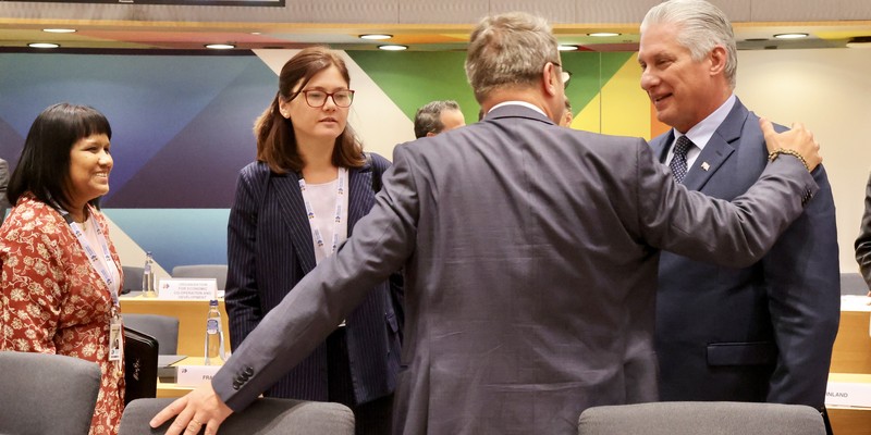 Díaz-Canel en Bruselas para participar en la III Cumbre CELAC-UE