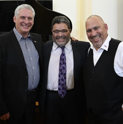 Encuentro con emigrados cubanos en NY