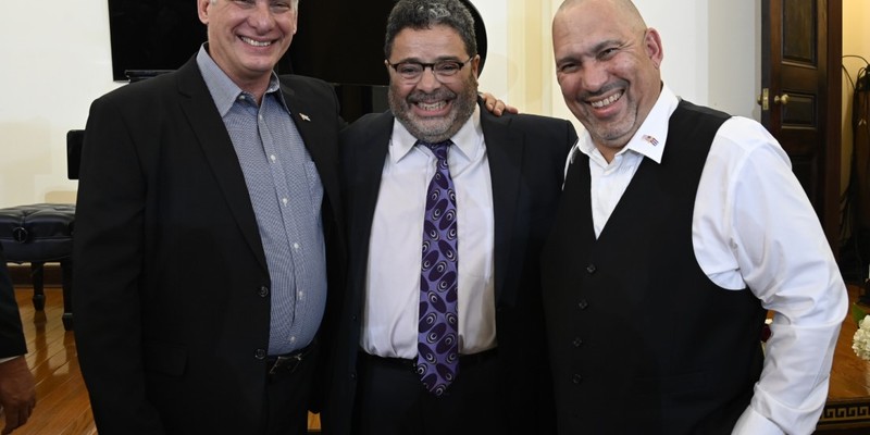Encuentro con emigrados cubanos en NY