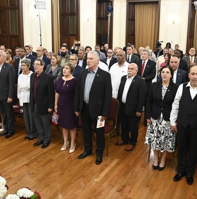 Encuentro con emigrados cubanos en NY