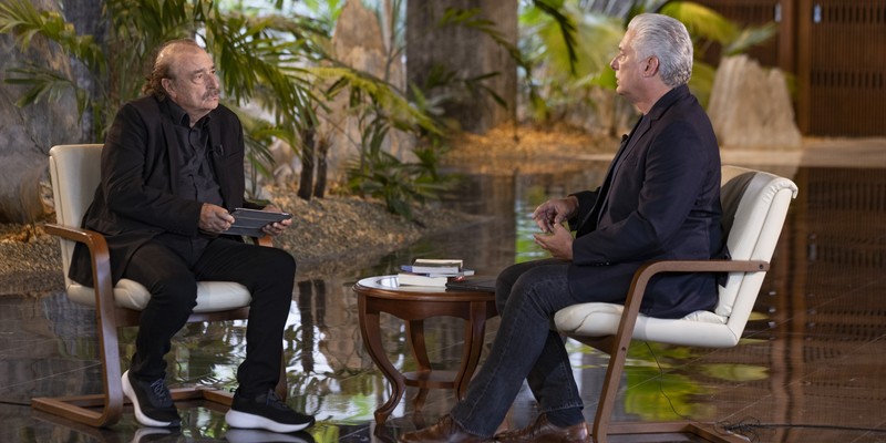 Entrevista concedida a Ignacio Ramonet, catedrático y periodista español